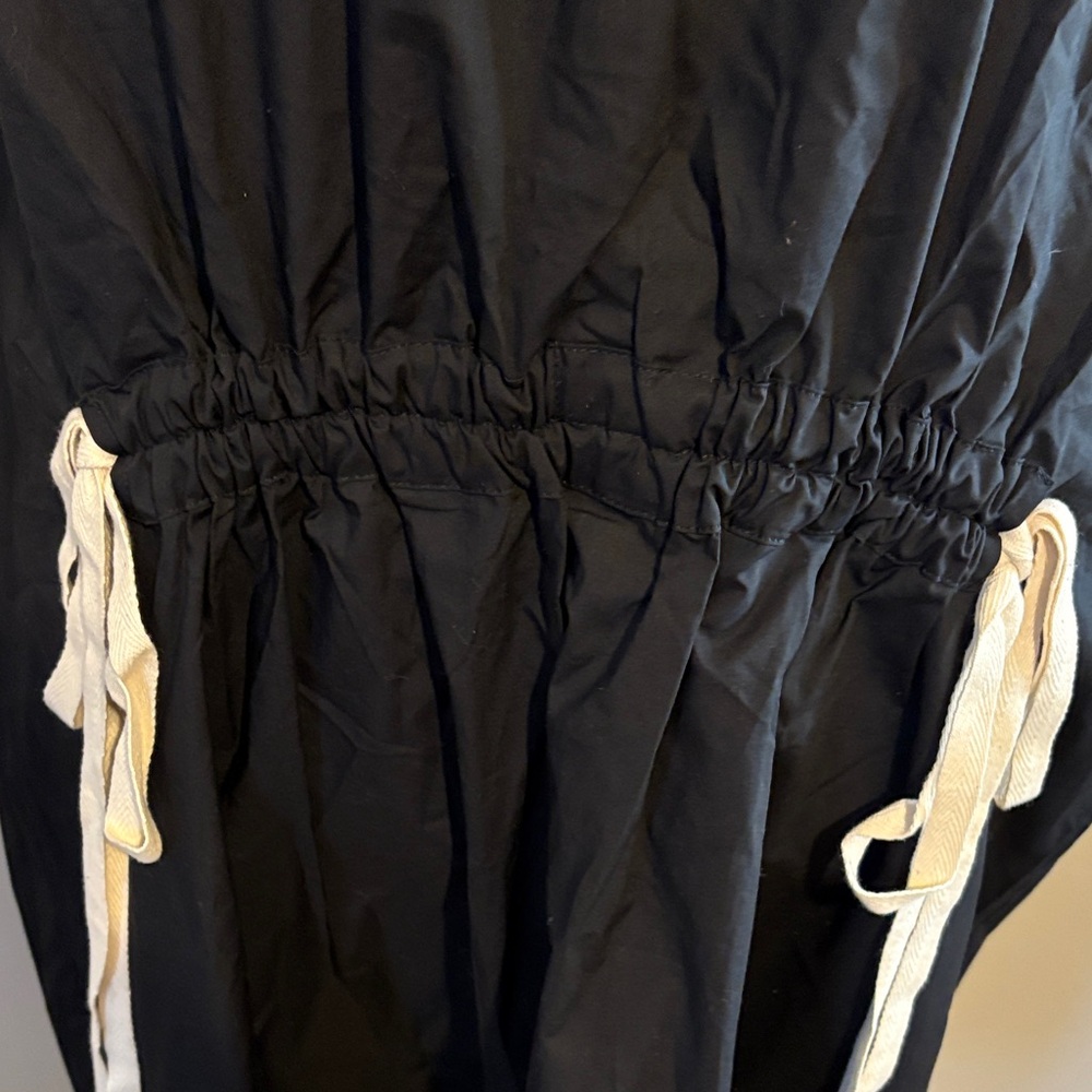 Banana Republic Black Sleeveless Mini Dress with White Drawstring - Picture 4 of 10